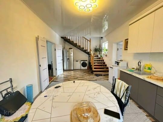 Продам большой дом