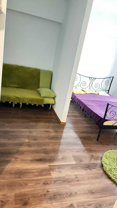 Persoană fizică. Dau în chirie apartament de 1 camera, decomandat, mobilat, utilat în suprafată de 45 mp.