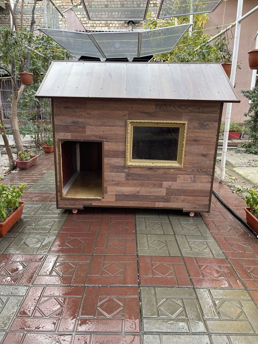 Будка для собаки.