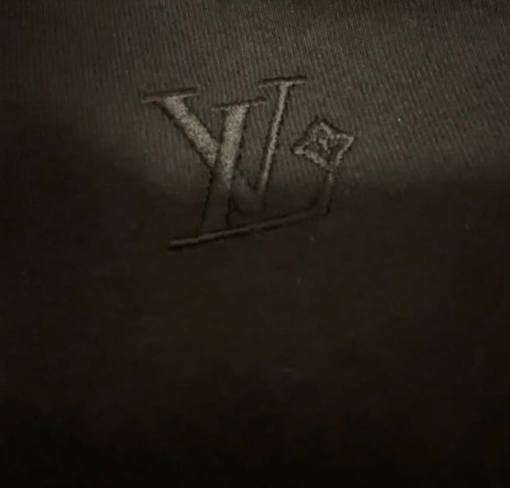Compleu Louis Vuitton negru