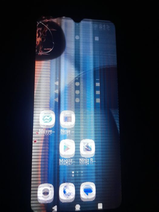 Vand Xiaomi Redmi A 3 Pentru Piese 40 Ron