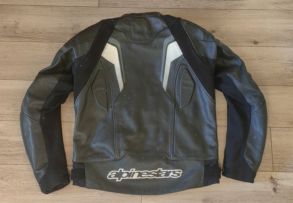 Кожен екип Alpinestars (Яке GP Plus R V3 + Панталон Jagg) – КАТО НОВ!
