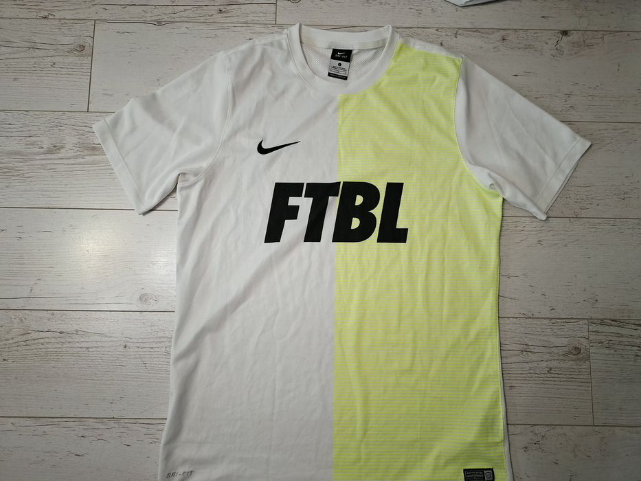 Nike Dry Fit-Ориг. Тениска