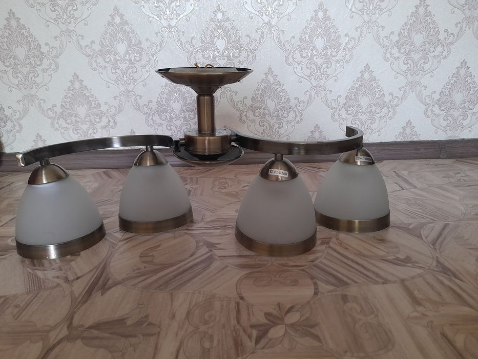 Люстра Свитильник