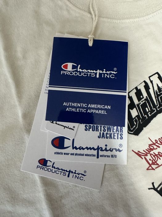 Tricou Champion, marime M, nou cu eticheta