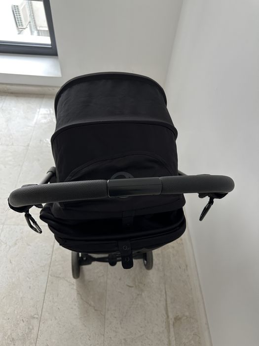 Cybex Melio Carbon количка за бебе