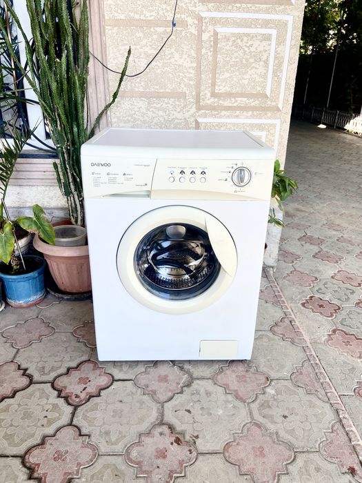 Продам стиральную машинку