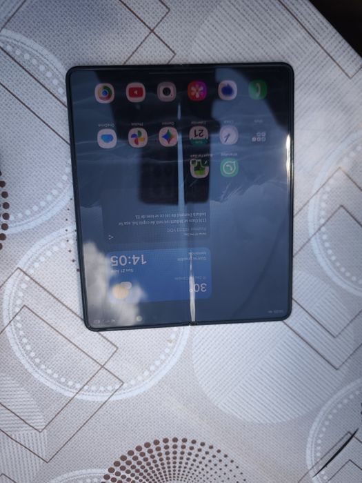 Samsung Galaxy Fold 5