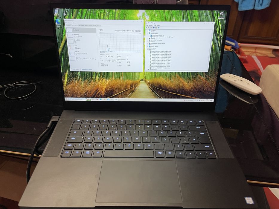 Геймърски лаптоп Razer Blade 15 Advance 2018