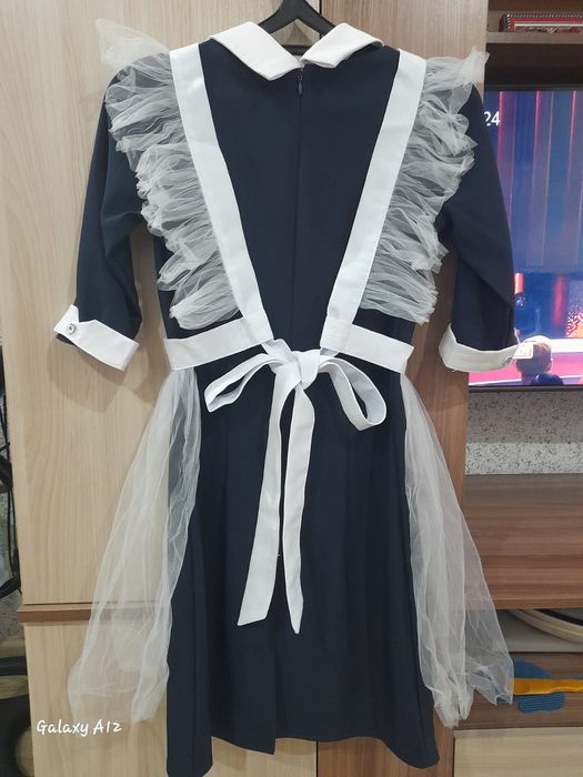 Школьная фрма новая