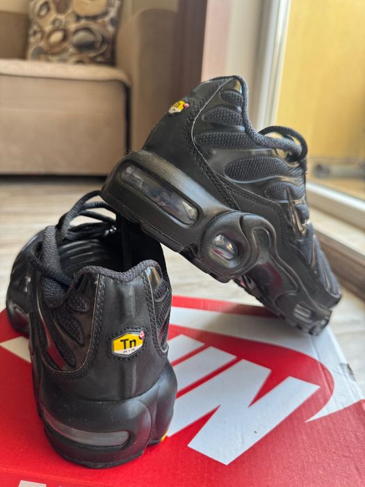 Чисто нови дамски маратонки Nike Air Max Plus  38 р-р