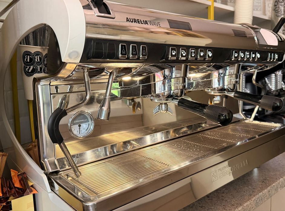 Nuova Simonelli Aurelia Wave T3 digit