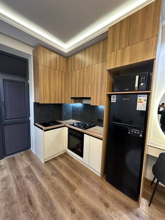 Аренда напротив гостиницы Азия