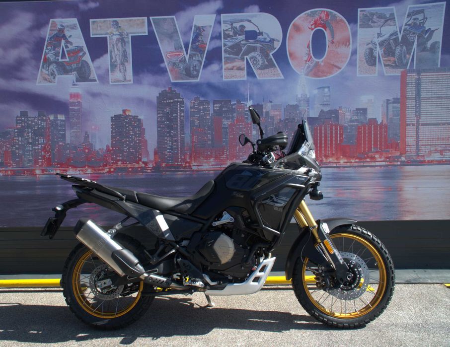 Motocicleta VOGE DS800X