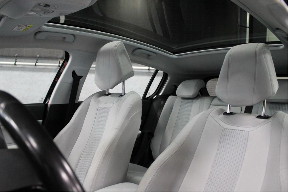 Peugout 308 echipare top