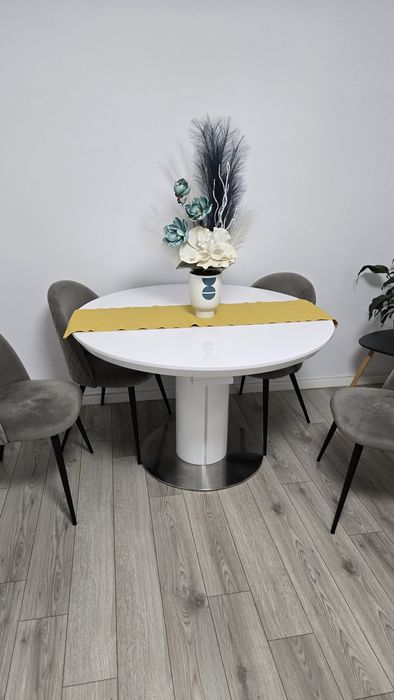 Masa extensibila XXXLutz