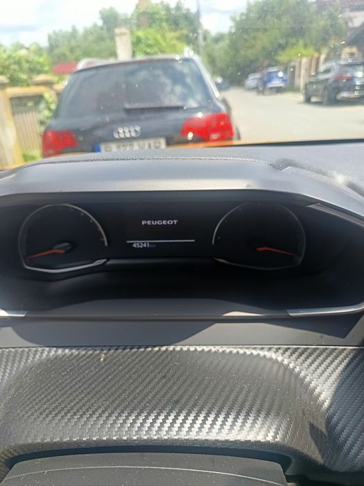Vind Peugeot 208