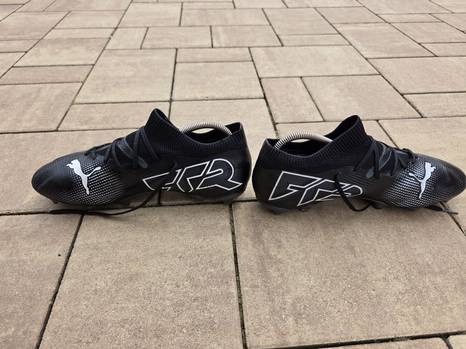 Vand ghete de fotbal Puma Future Pro