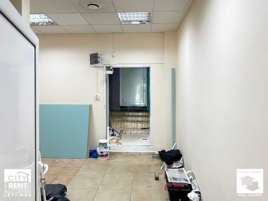 Дава се под наем Магазин в Велико Търново, Център - 50 кв.м за 460 € - Снимка #3