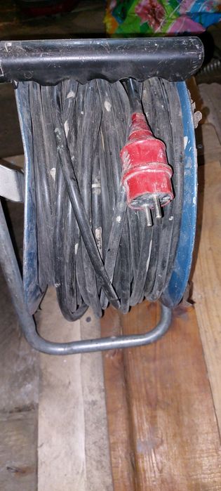 Продам удлинитель силовой