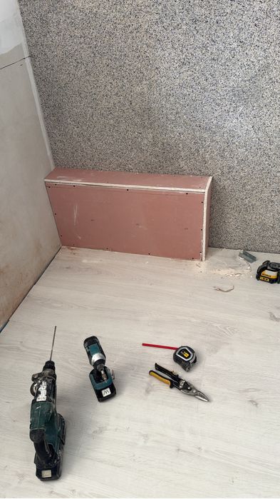 Executam lucrari interioare, finisaje si renovari!