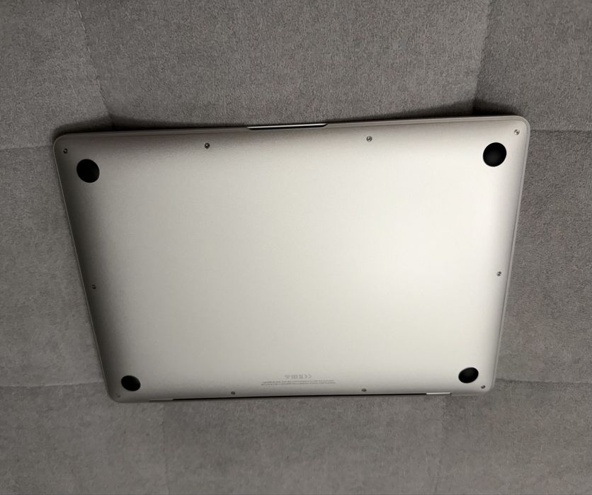 Продам Macbook air M1