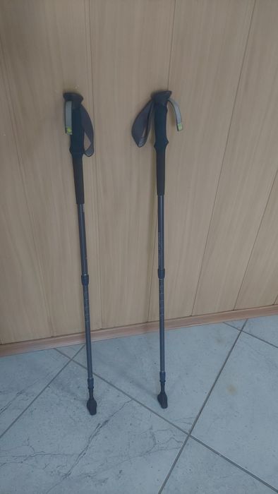 Продаются Треккинговые палки
