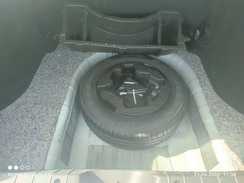 Продам Ладу Веста