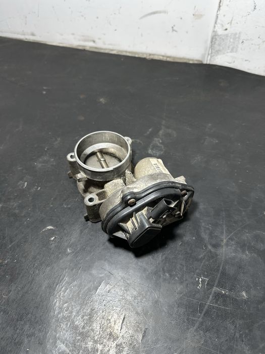 Clapeta acceleratie Ford Mondeo MK4 2.0 benzină AOBA Clapeta acceleratie ford focus 2.0 benzina clapeta acceleratie Ford c max 2.0 benzina  2008 2009