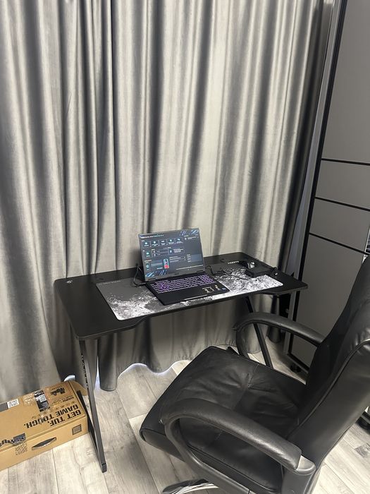 Vând leptop de gaming