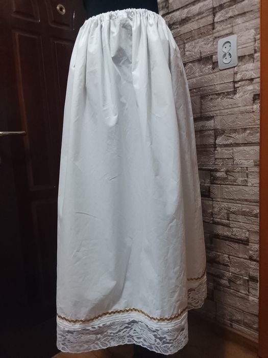 Poale noi pt costume populare