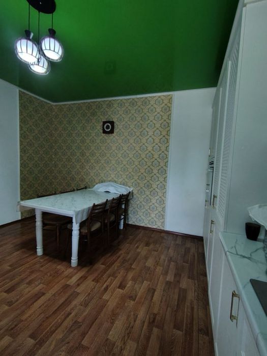 Продам коттедж в мкр. Отрвановка