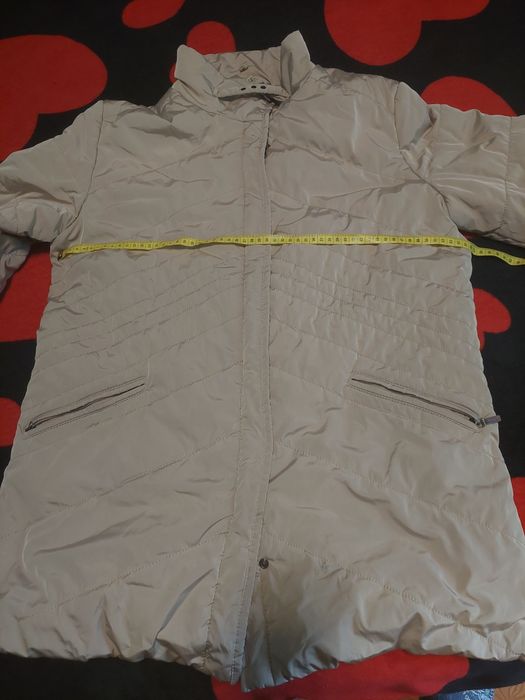 Vănf geacă damă, primăvară- toamnă în condiții foarte bune.