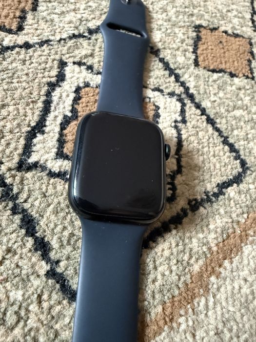 Продам Apple watch 8 45mm Эпл вотч 45мм