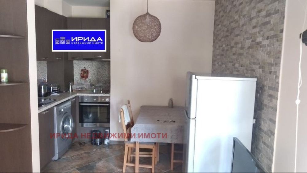 Двустаен апартамент в Дианабад