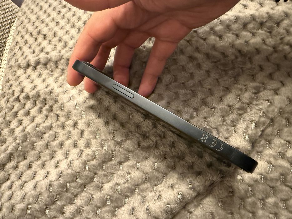 iPhone 13 256gb midnight impecabil 10/10