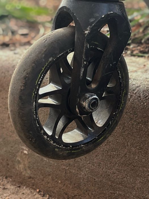 Трюковой самокат Tech Team Voodoo