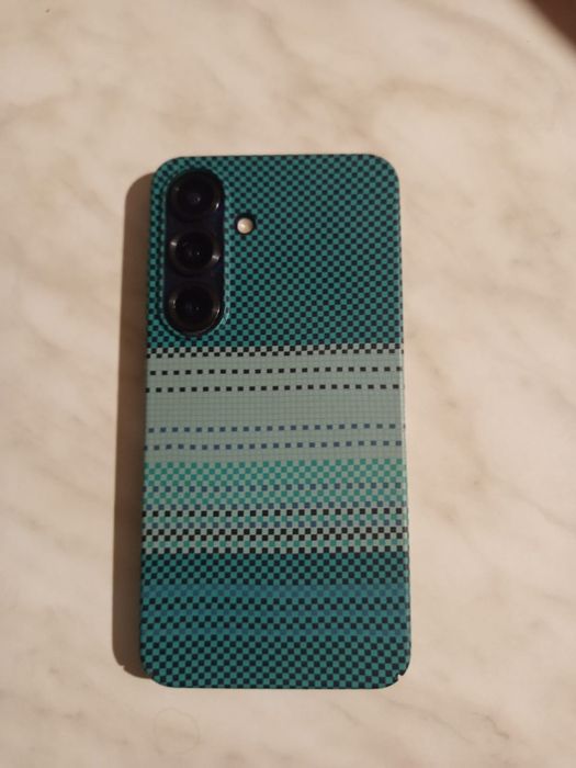 Vând   samsung s25  urgent