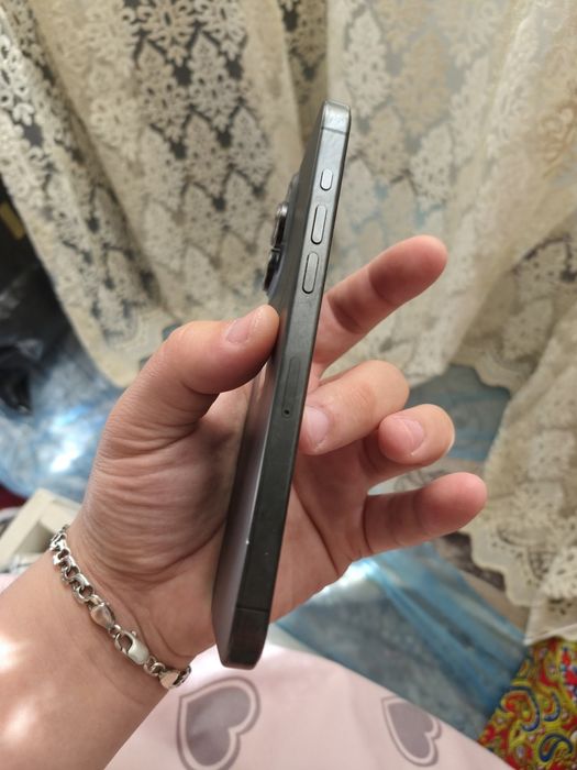 Продам iPhone 15 Pro Max 256gb 90%