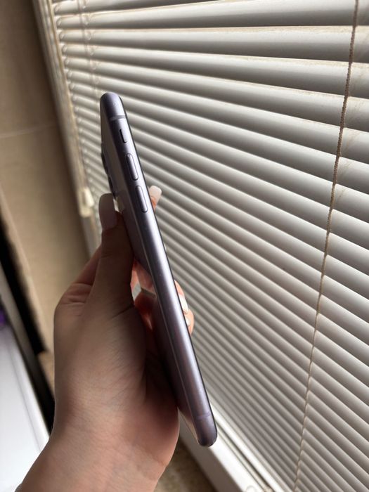 iPhone 11 128GB purple
