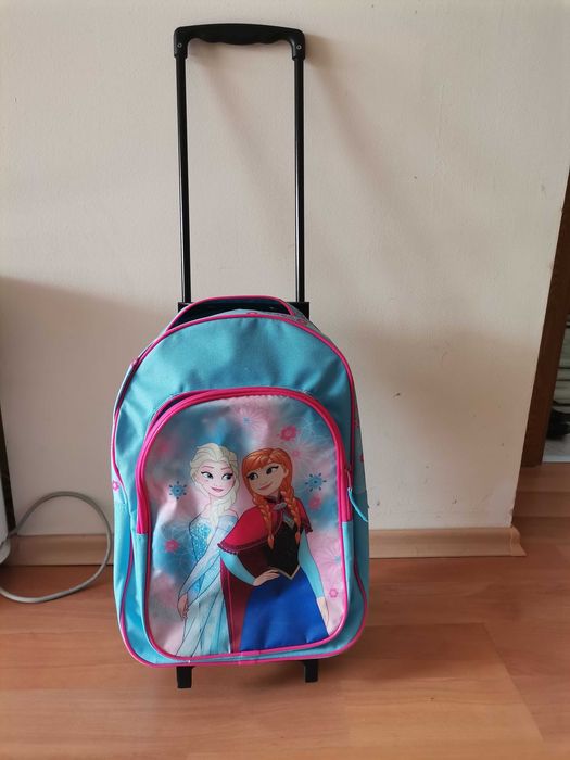 Куфар "Елза и Ана"