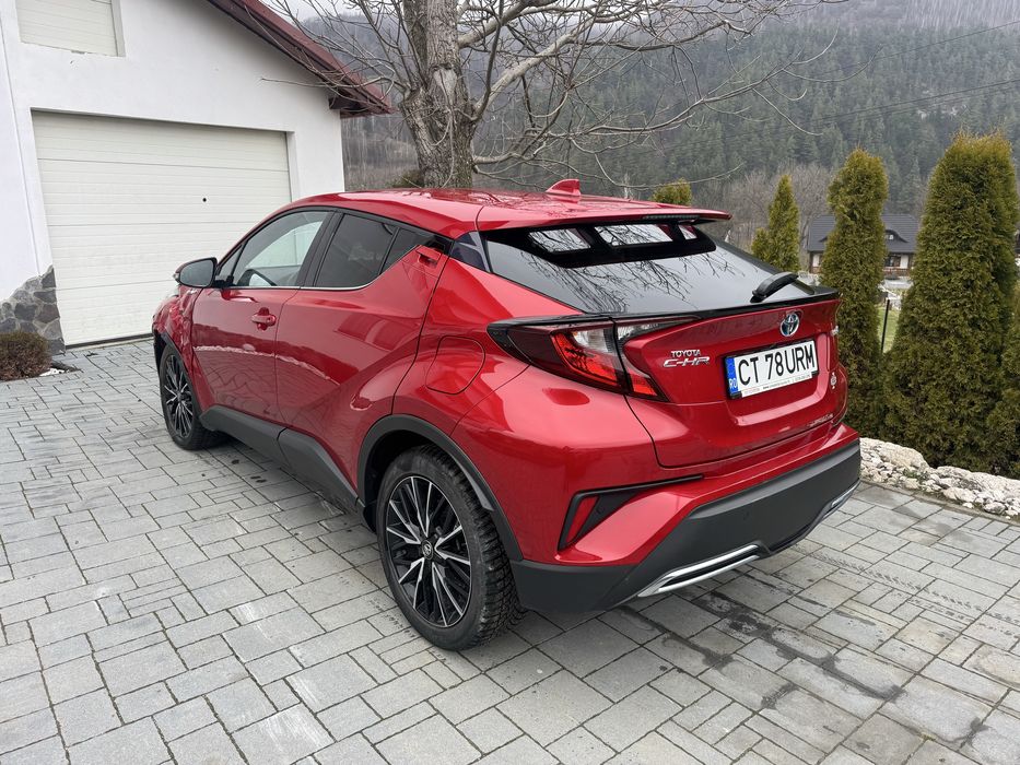 Toyota C HR CHR 2.0 hybrid facelift avariat