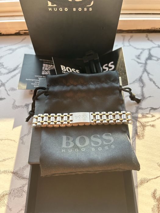 Colecția Premium Boss: Eleganță și Durabilitate la Încheietura Ta