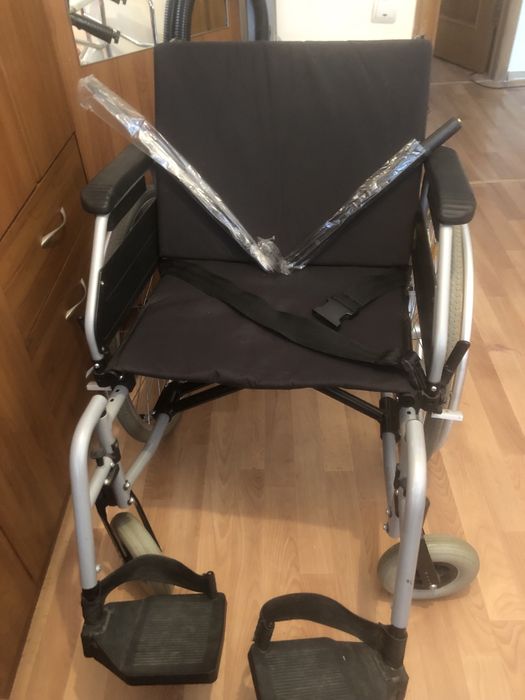 Коляска инвалидная, состояние хорошее