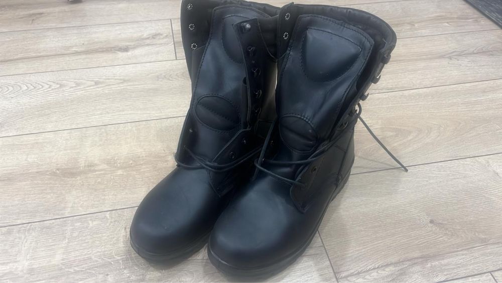Продам берцы НОВЫЕ