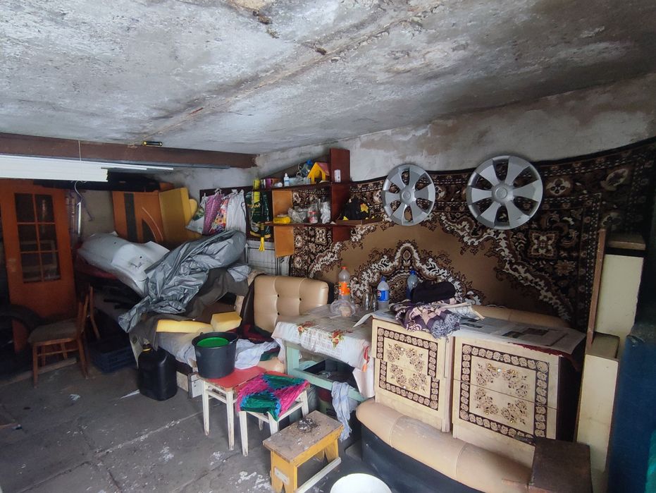 Гараж,на майкудуке