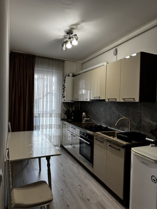 INCHIRIEZ apartament Revolution Residence  ULTRACENTRAL