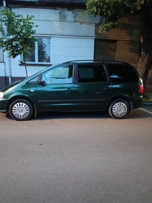 Vand Seat Alhambra cu 7locur din 2003 primul proprietar!
preti 2500€ negociabil mai multe detalii pe nr de telefon 0771 488 944