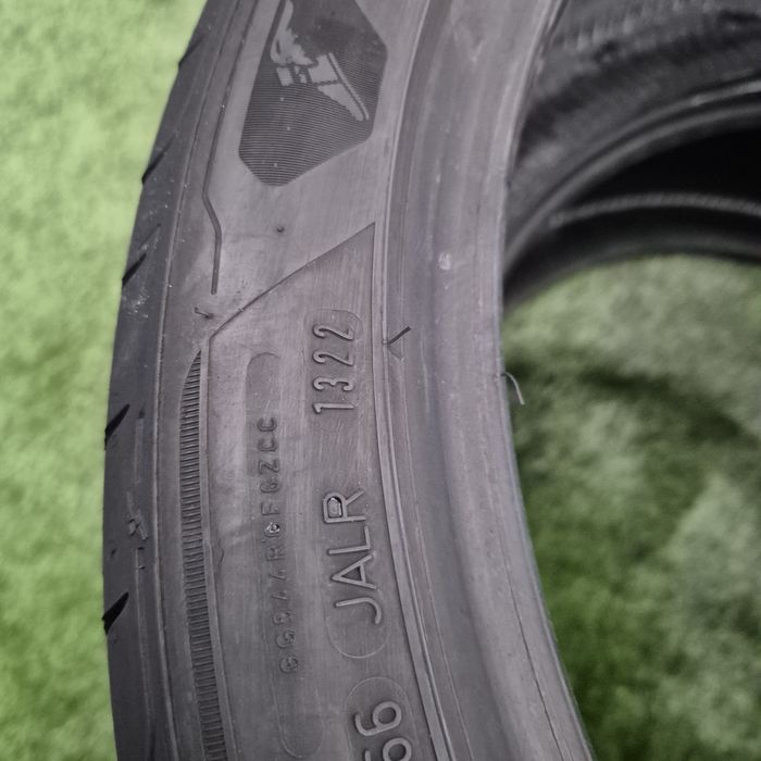 245 40 19 Goodyear vara runflat