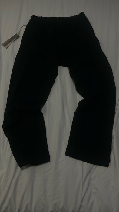 Essentials долница